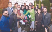 stars unite to celebrate sonya hussyn s global success