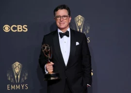 stephen colbert jokes he is only martyr in late night after jimmy kimmel returns to air stephen colbert jokes he is only martyr in late night after jimmy kimmel returns to air