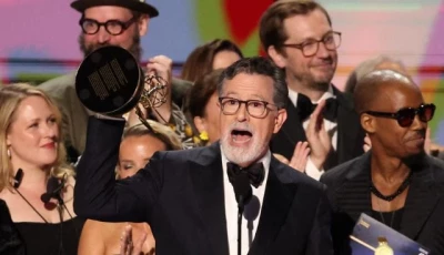 stephen colbert and cast and crew accept the award for outstanding variety series for the late show with stephen colbert during the 78th primetime emmy awards photo reuters