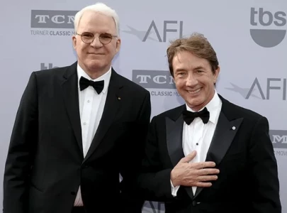 martin short contracts covid after snl 50th anniversary special martin short contracts covid after snl 50th anniversary special