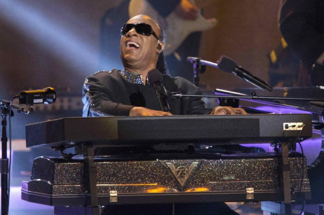 stevie wonder moves dnc crowd with emotional speech and performance of higher ground stevie wonder moves dnc crowd with emotional speech and performance of higher ground
