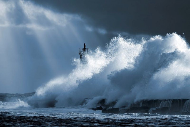 a view of a storm photo pixabay