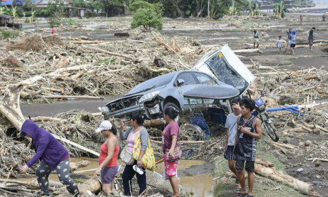 storm trami leaves 100 dead in philippines storm trami leaves 100 dead in philippines