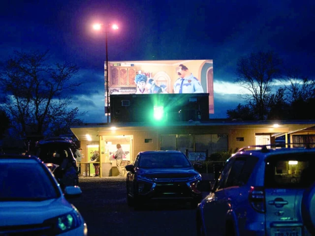 the nearly 70 year old family drive in is one of a dwindling number of outdoor theatres in the united states photo afp
