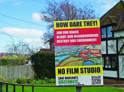 britain approves new film studio near london