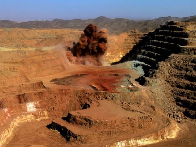 sudan gold mine collapse kills 11 sudan gold mine collapse kills 11