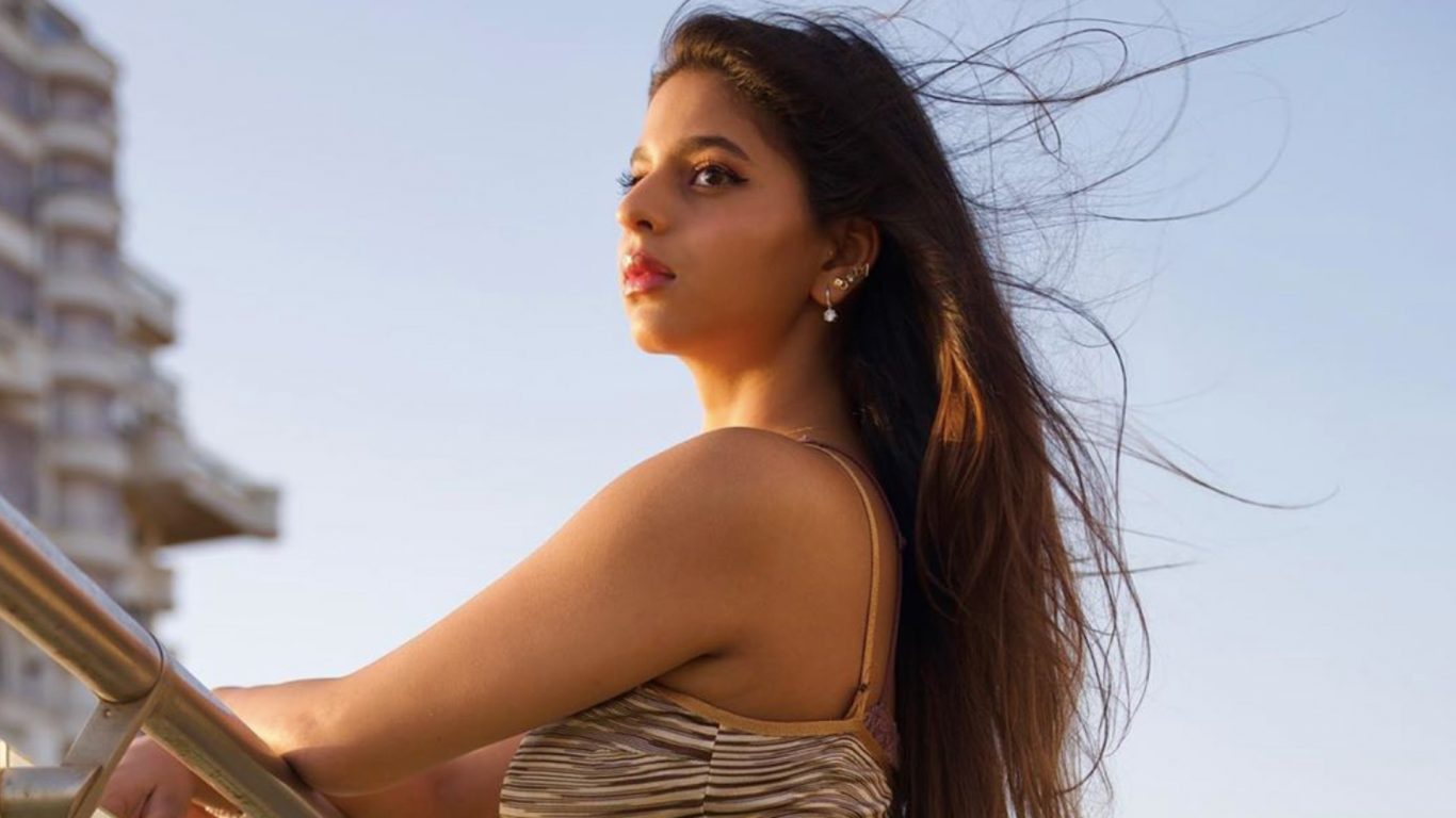 In Pics: Netizens Can't Get Over Many Moods of Suhana Khan at MI