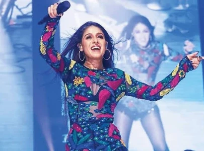 singer sunidhi chauhan reveals why pakistani music is so famous in india