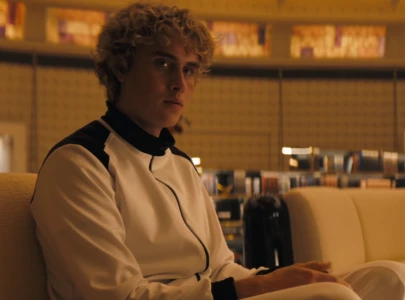 the hunger games sunrise on the reaping trailer reveals young haymitch story