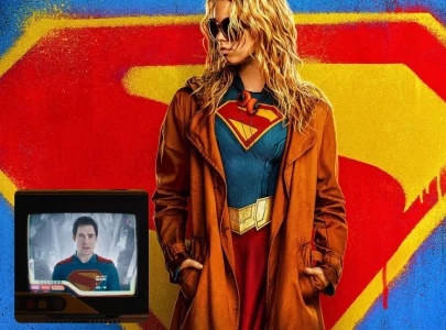 superman returns in new supergirl teaser ahead of official trailer release