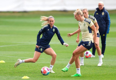 sweden unhappy before england semi final sweden unhappy before england semi final