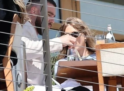 taylor swift and travis kelce enjoy lunch date in la after vacationing in the caribbean