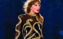 swift debuts look what you made me do taylor s version swift debuts look what you made me do taylor s version