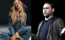 sydney sweeney rumored dating scooter braun after bezos venice wedding sparks unexpected relationship