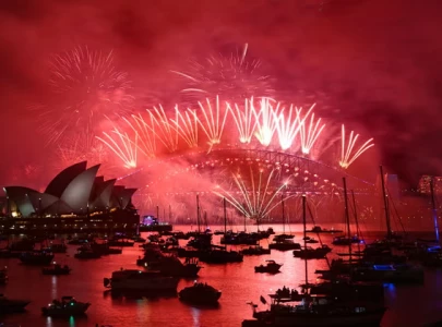 sydney harbour lights up as over one million celebrate new year in australia sydney harbour lights up as over one million celebrate new year in australia