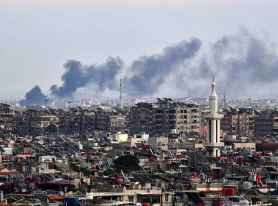 nine killed as israel steps up syria strikes