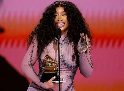 sza responds to nicki minaj s shade by sharing receipts and referencing ignored feature requests sza responds to nicki minaj s shade by sharing receipts and referencing ignored feature requests