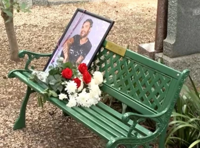 fans honor liam payne with commemorative bench in buenos aires cemetery fans honor liam payne with commemorative bench in buenos aires cemetery