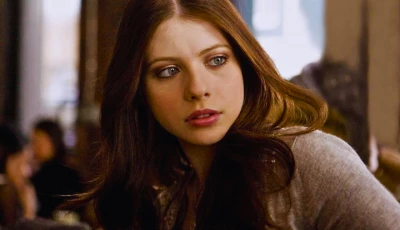 in honour of michelle trachtenberg revisit some of her best moments as georgina sparks on gossip girl