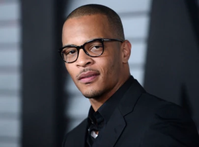 rapper t i arrested at atlanta airport in identity mix up