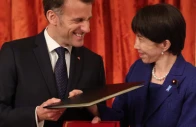 french president emmanuel macron with japanese prime minister sanae takaichi during a visit to tokyo photo afp