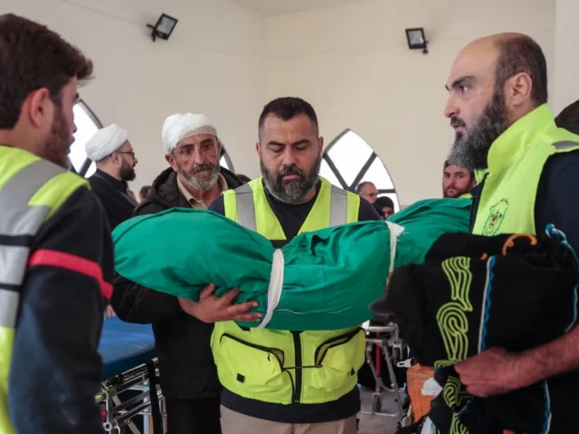 Israeli strike kills infant girl in south Lebanon during father’s funeral Israeli strike kills infant girl in south Lebanon during father’s funeral