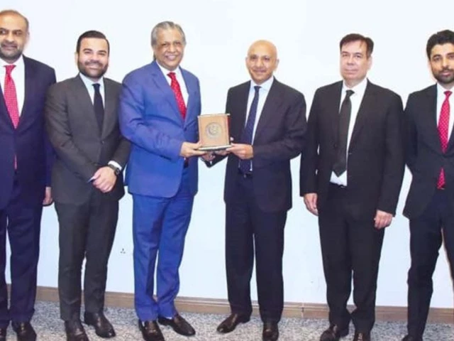 Law minister discusses judicial reforms in meeting with Danish Supreme Court judge