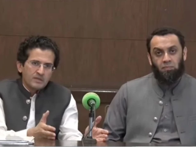 Govt urges public to adopt further austerity measures, cooperate to conserve energy amid Mideast fuel crisis Govt urges public to adopt further austerity measures, cooperate to conserve energy amid Mideast fuel crisis