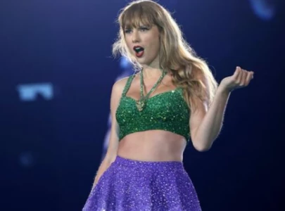 taylor swift s vienna concerts cancelled swifties in shock over alleged terrorist threat