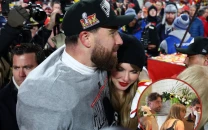 taylor swift and travis kelce spark buzz with philly dinner date taylor swift and travis kelce spark buzz with philly dinner date