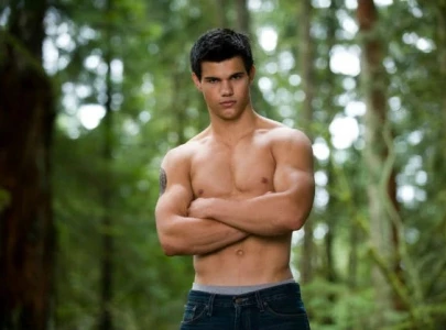taylor lautner reveals he struggled with body image issues after filming twilight taylor lautner reveals he struggled with body image issues after filming twilight