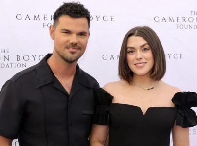 taylor lautner and tay lautner reveal their baby s gender in heartfelt video