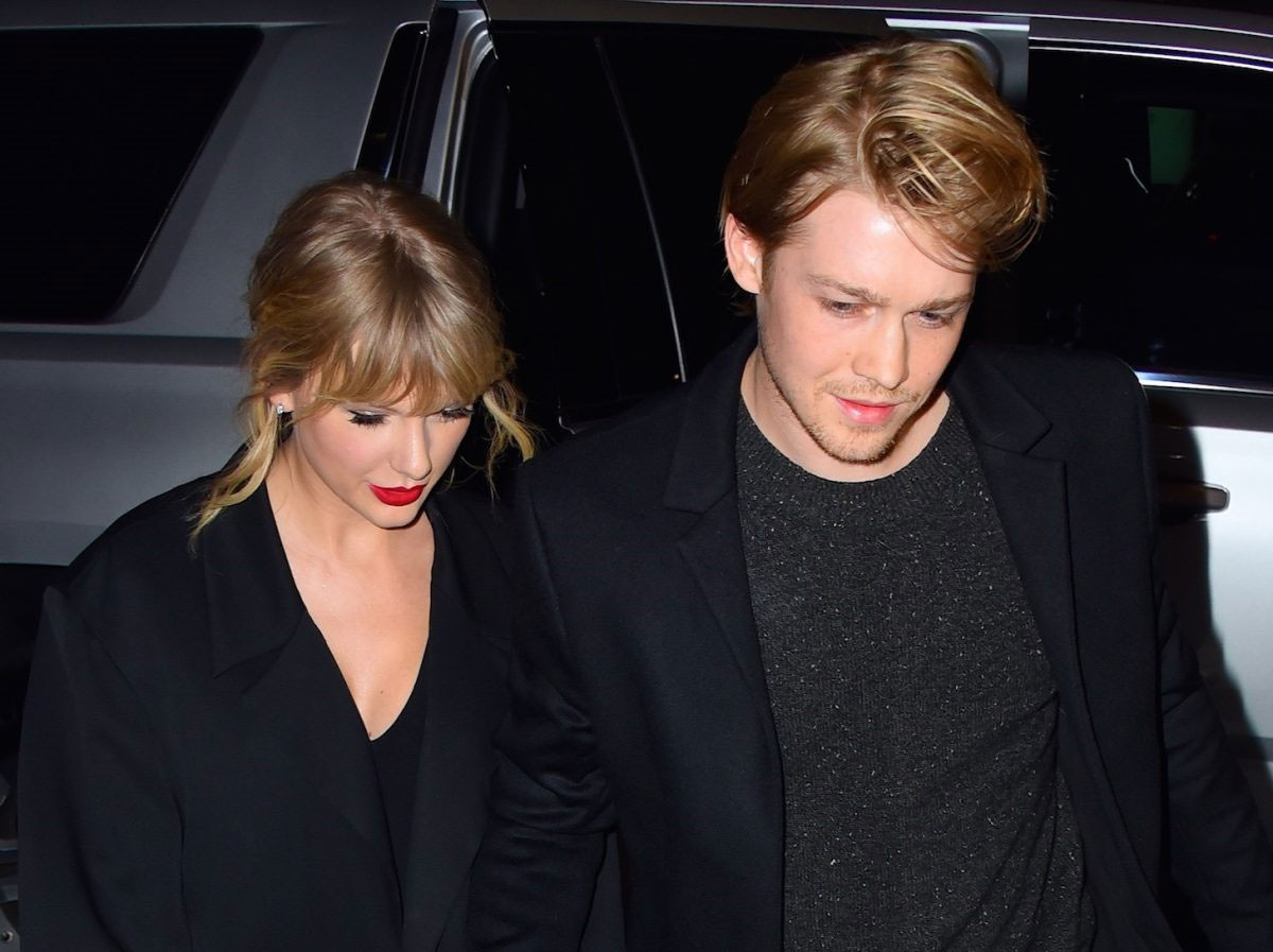 Taylor Swift, Joe Alwyn are reportedly engaged...again