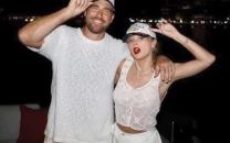 taylor travis rethink wedding plans amid leaks