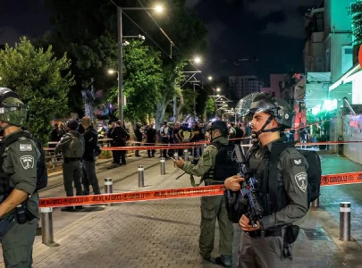 stabbing attack in tel aviv leaves four injured assailant killed