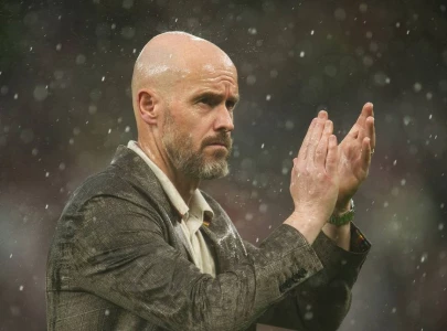 ten hag laments man utd s injuries after home loss to arsenal ten hag laments man utd s injuries after home loss to arsenal
