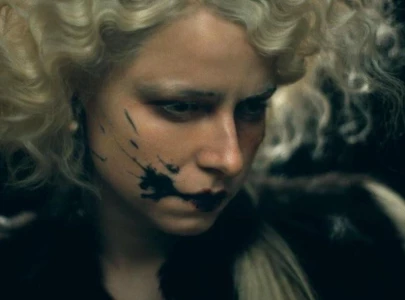 box office breakdown hoppers debuts at no 1 as the bride bombs