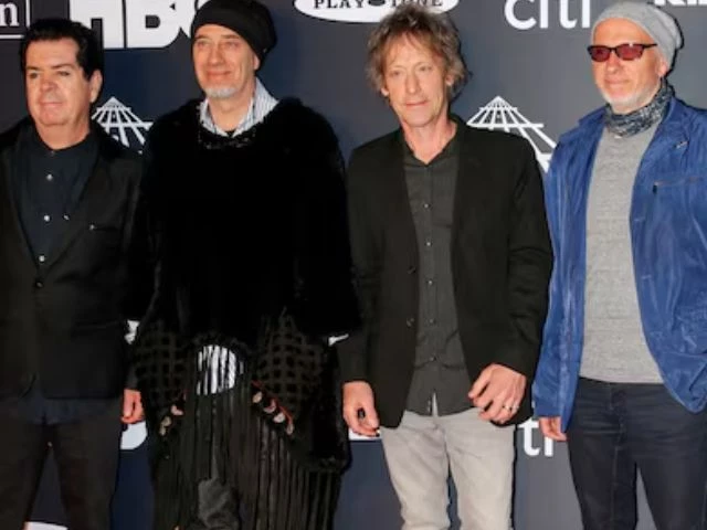 l r inductees lol tolhurst michael dempsey perry bamonte and boris williams of the cure photo reuters