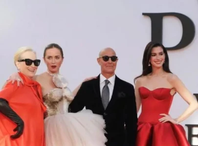 cast of the devil wears prada premiere style 2006 vs 2026