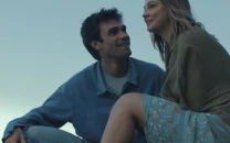 madelyn cline and kj apa fall for each other in romantic film the map that leads to you madelyn cline and kj apa fall for each other in romantic film the map that leads to you