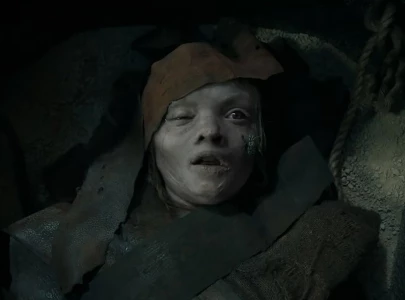 lee cronin s the mummy teaser reimagines classic monster as gory thriller