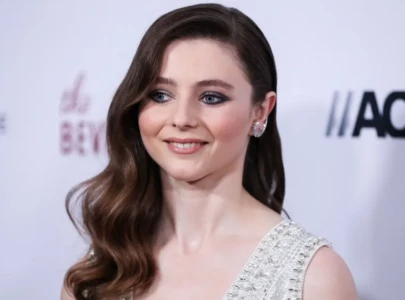 thomasin mckenzie to play audrey hepburn in new biopic dinner with audrey thomasin mckenzie to play audrey hepburn in new biopic dinner with audrey