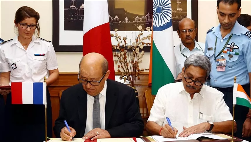 french defence minister jean yves le drian l and indian defence minister manohar parrikar r sign an agreement in new delhi india on september 23 2016 india signed a formal agreement to buy 36 rafale fighter jets from france s dassault for a reported 7 9 billion euros 8 8 billion dollars one of its biggest defense deals in decades anadolu agency french defence minister jean yves le drian l and indian defence minister manohar parrikar r sign an agreement in new delhi india on september 23 2016 india signed a formal agreement to buy 36 rafale fighter jets from france s dassault for a reported 7 9 billion euros 8 8 billion dollars one of its biggest defense deals in decades anadolu agency