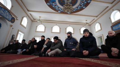 amid tensions muslims in eastern ukrainian town hopeful for peace