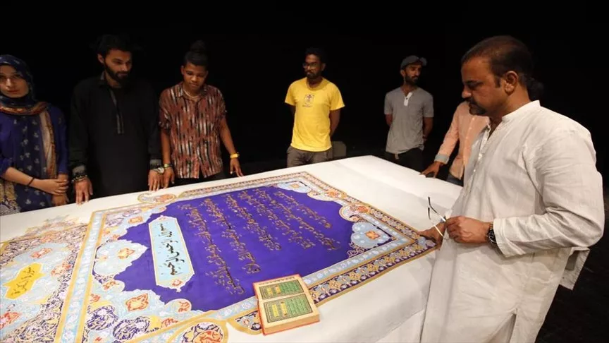 world s largest copy of holy quran being prepared in pakistan world s largest copy of holy quran being prepared in pakistan
