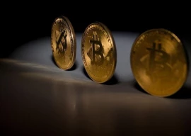 bitcoin falls below 59 000 loses 4 in value