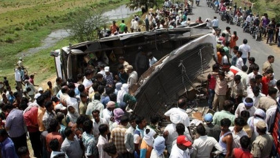 india tops world in road deaths injuries india tops world in road deaths injuries