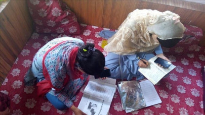 primary schools reopen in kashmir after covid 19 break