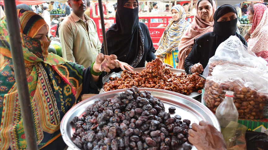 decades high inflation and a massive devaluation of the local currency have drastically reduced the already dwindling buying power of millions of pakistanis photo aa