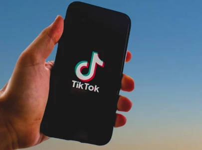 tiktok signs joint venture deal to end us ban threat